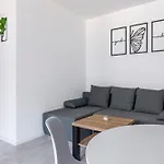 Mechaniczna 5W Premium Apartment With Parking Appartement